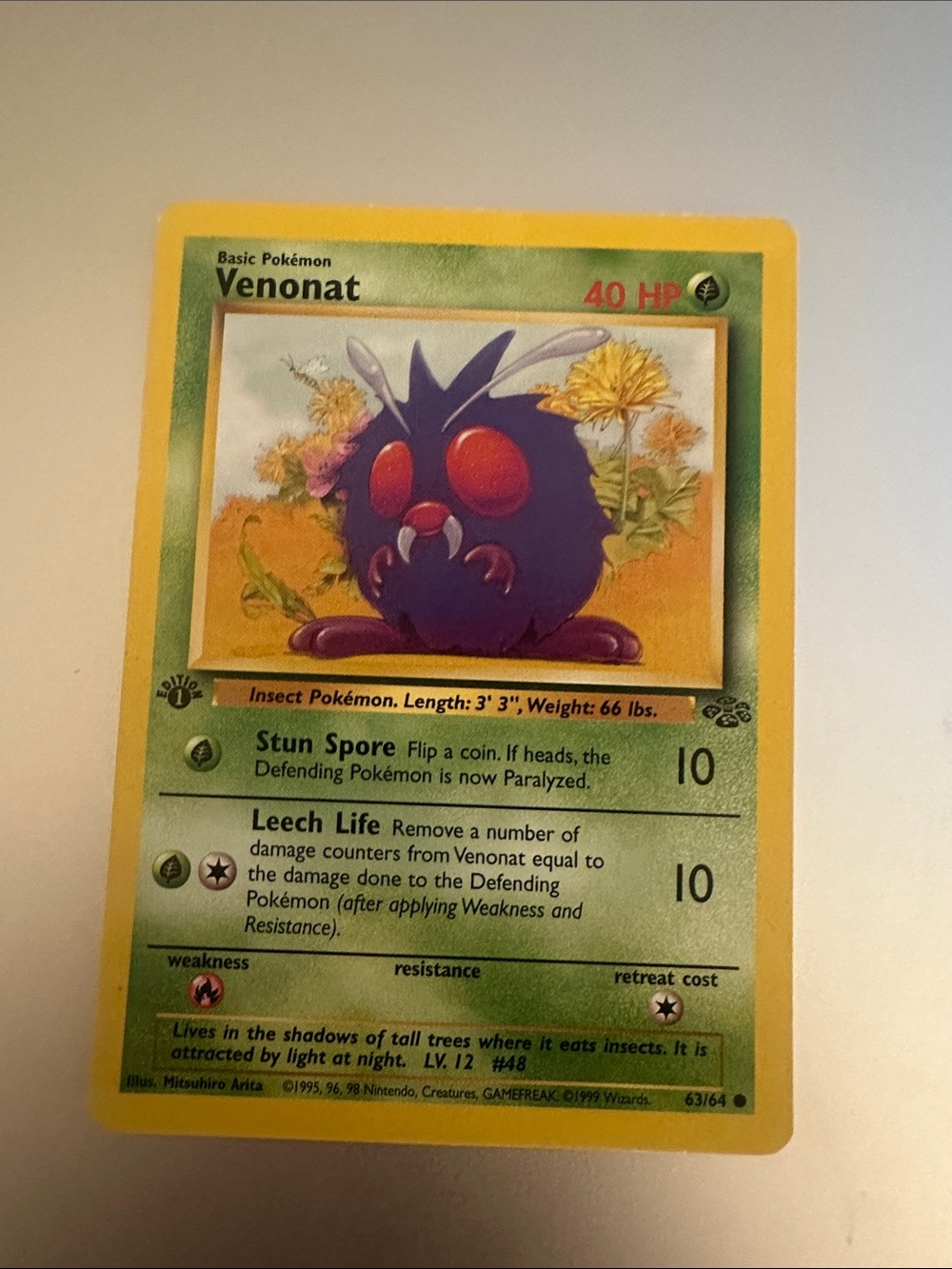 Venonat Pokémon 1st Edition Trading Card